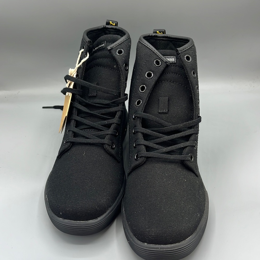 Dr Martens vegan Sheridan boot - Picture 1 of 4